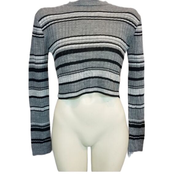 Abound Striped Cropped Long Sleeve Tee Size Small - Picture 1 of 5